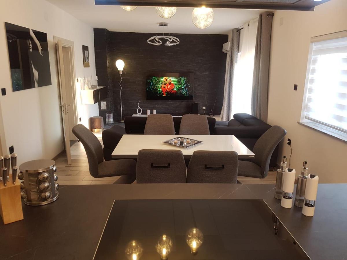 סנג' Seaview Apartment Moritz מראה חיצוני תמונה